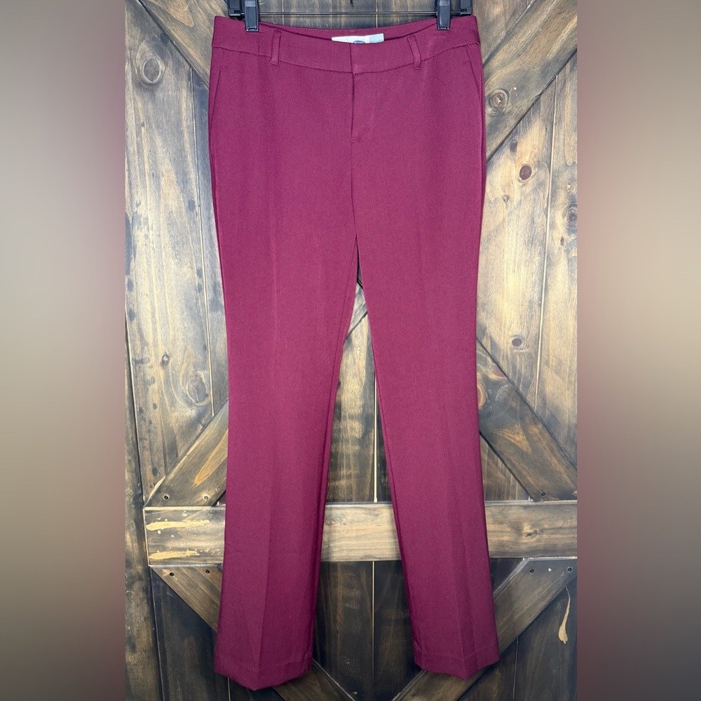 Old Navy Women’s Burgundy Slacks Size 4 Regular Straight